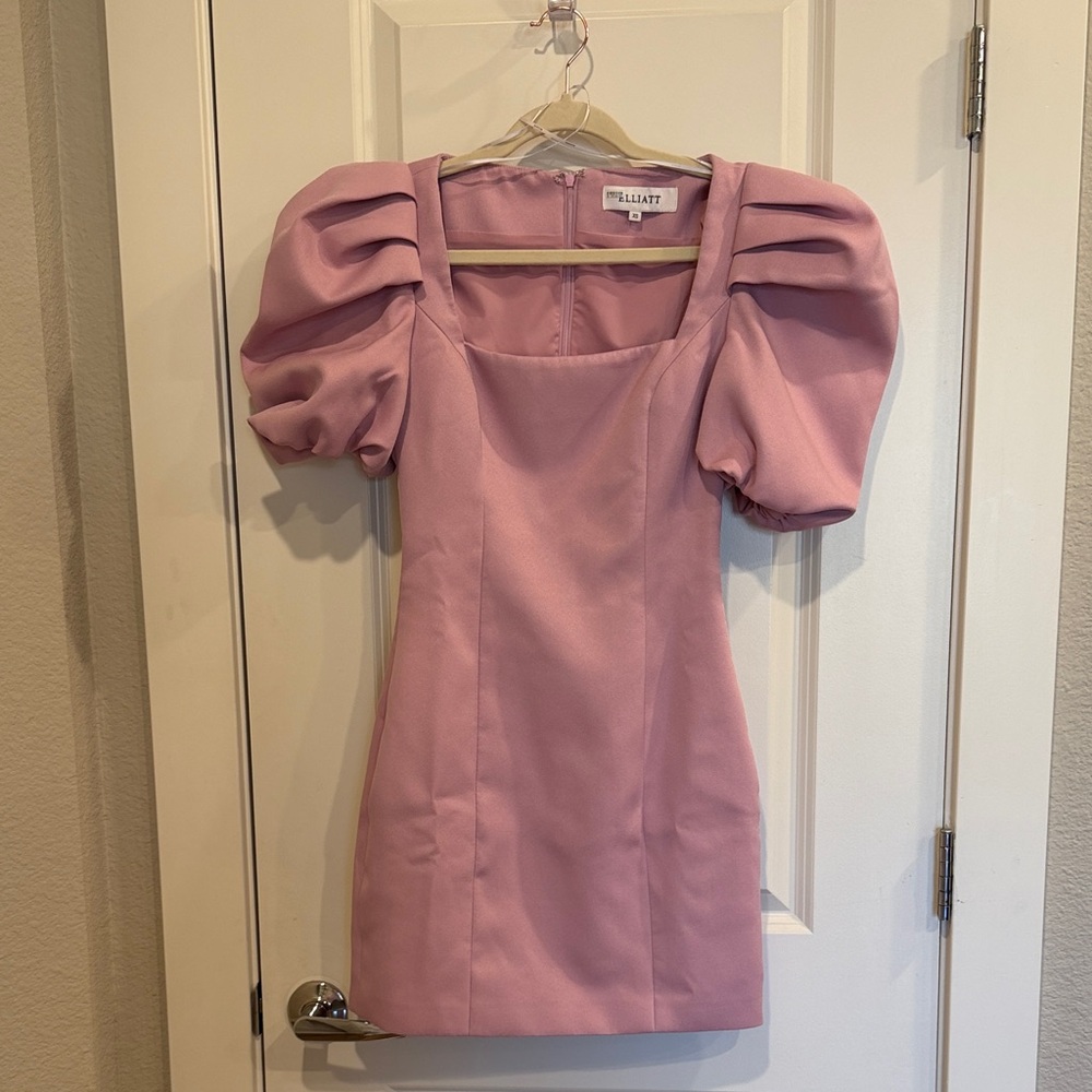 Elliatt Mauve Puff Sleeve Mini Dress